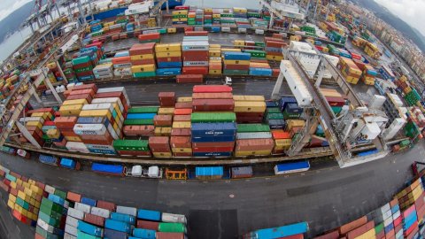 La Spezia Container Terminal Yard