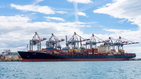 Kokura at La Spezia Container Terminal